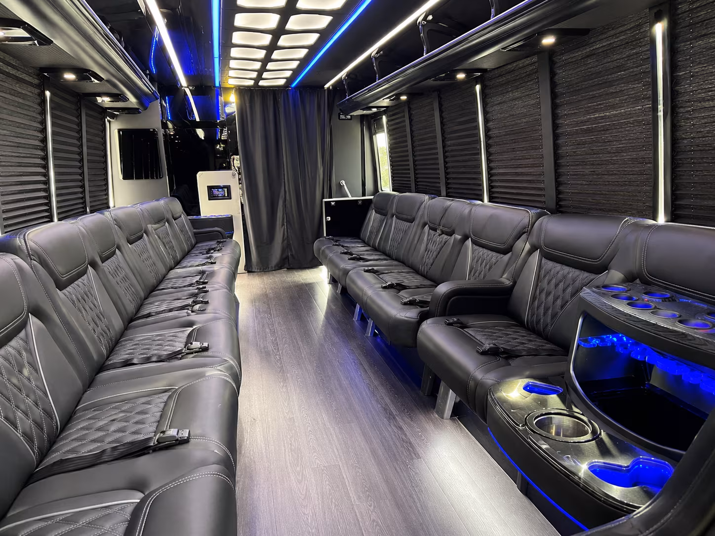 birthday party buses for woodinville wine country tours from redmond