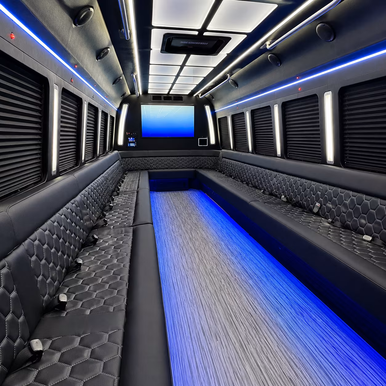bus rentals for gaming and esports convention groups in redmond