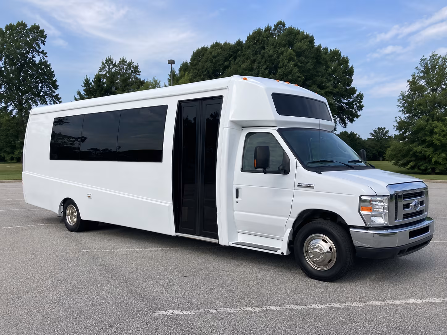 party bus rentals for redmond area proms