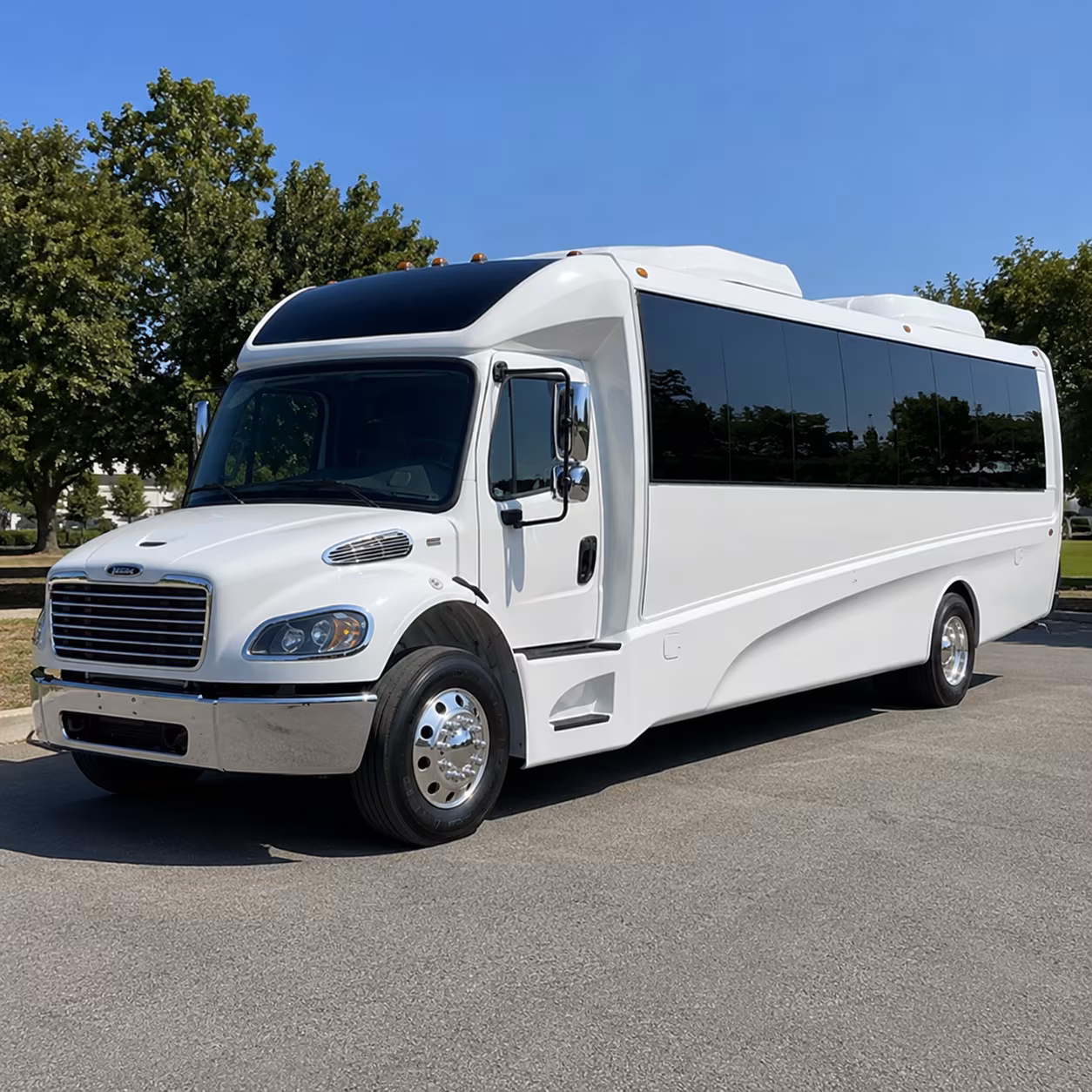 redmond 25 passenger minibus