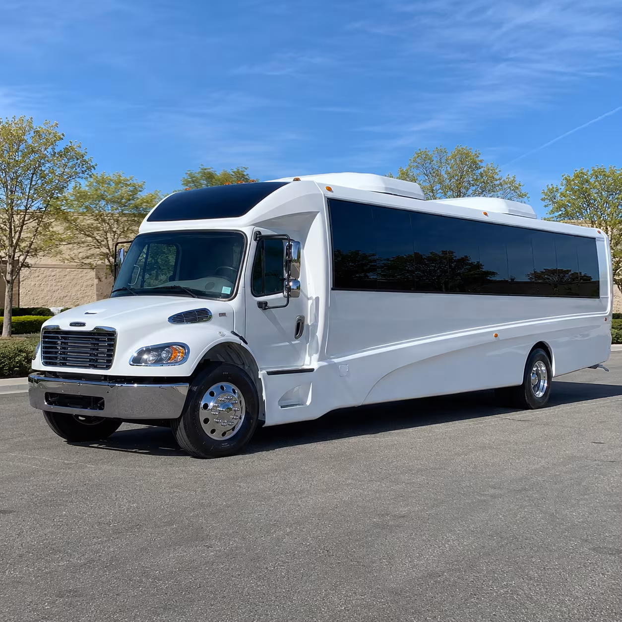 redmond 35 passenger minibus