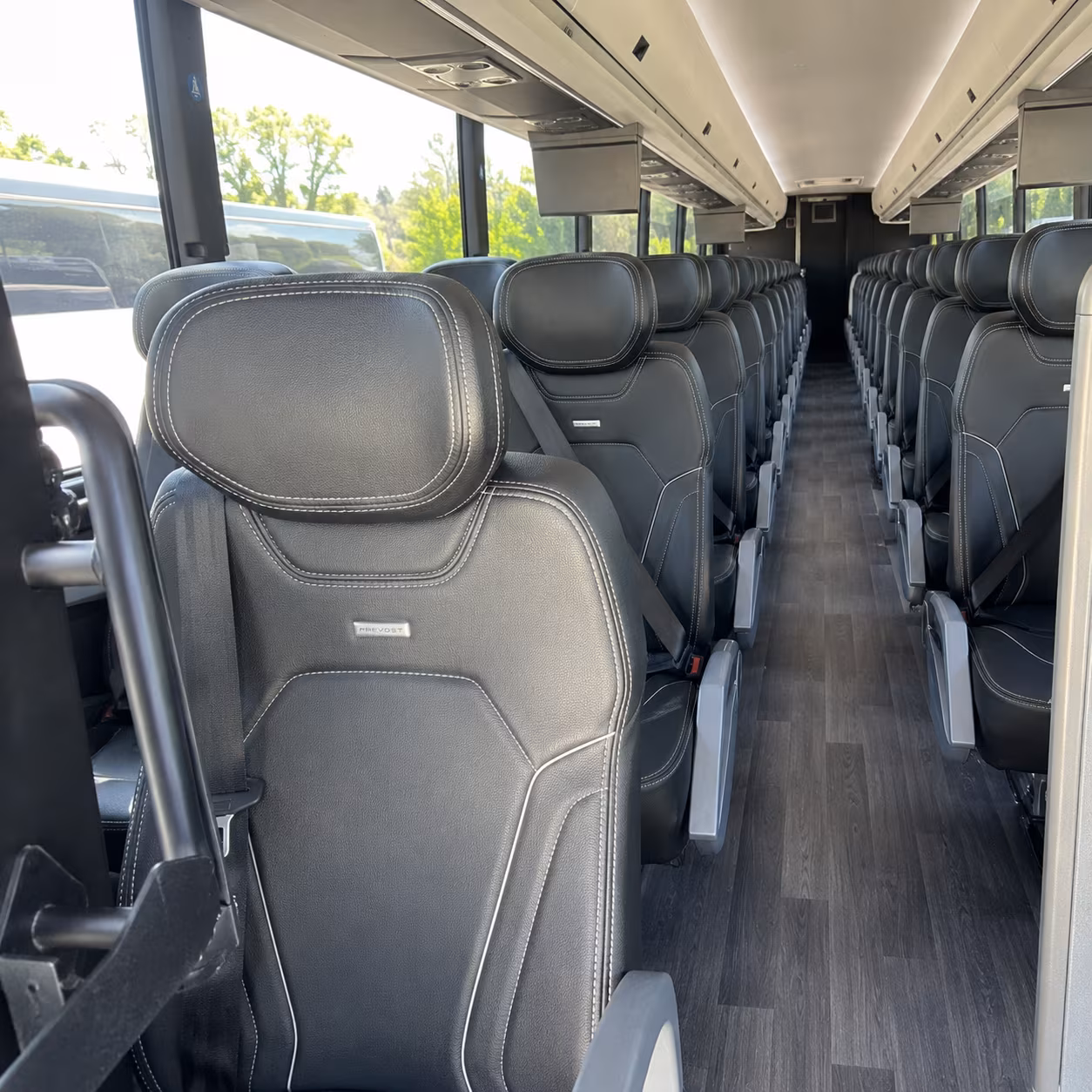 redmond 47 passenger charter bus interior