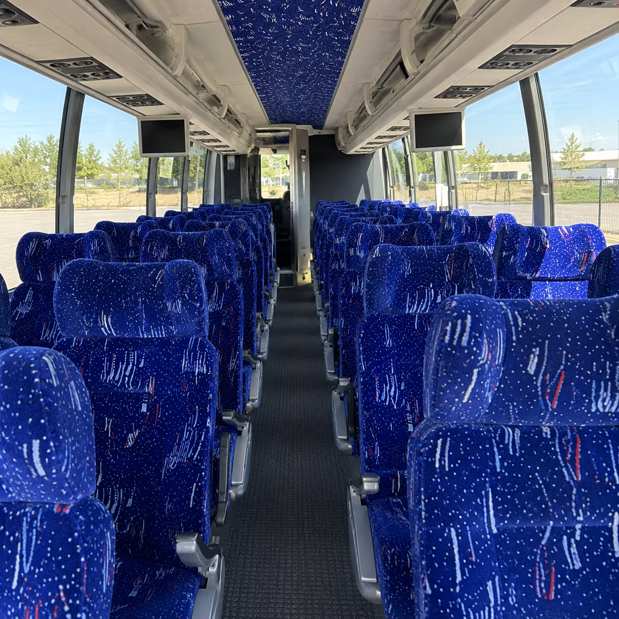 redmond 54 passenger charter bus interior