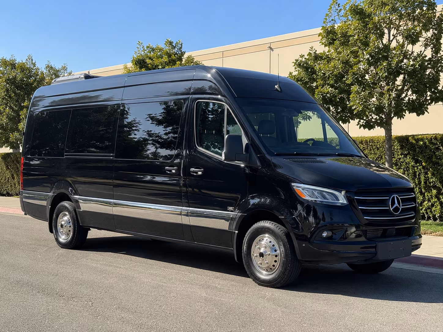 redmond sprinter van with driver